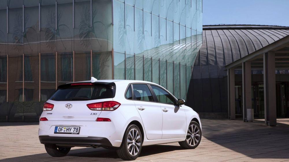 Động cơ diesel mới của Hyundai i30 2019 có mức tiêu thụ nhiên liệu thấp nhất là 3,8 lít/100 km