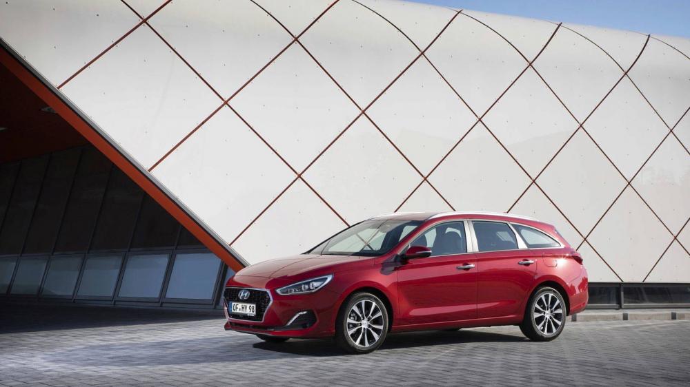 i30 2019 hiện là mẫu xe rất thành công của Hyundai tại châu Âu