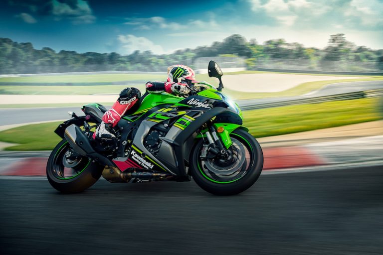 Kawasaki ZX-10R 2019 mới sẽ được nâng cấp động cơ mạnh mẽ Kawasaki ZX-10R 2019 mới sẽ được nâng cấp động cơ mạnh mẽ