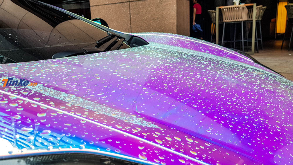 Dù có bộ áo tắc kè hoa đẹp mắt Dù có bộ áo tắc kè hoa đẹp mắt