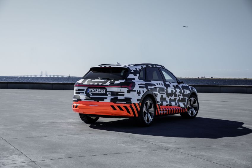 SUV điện Audi e-tron lên sóng 18/9 tới, quyết đấu Mercedes-Benz EQC