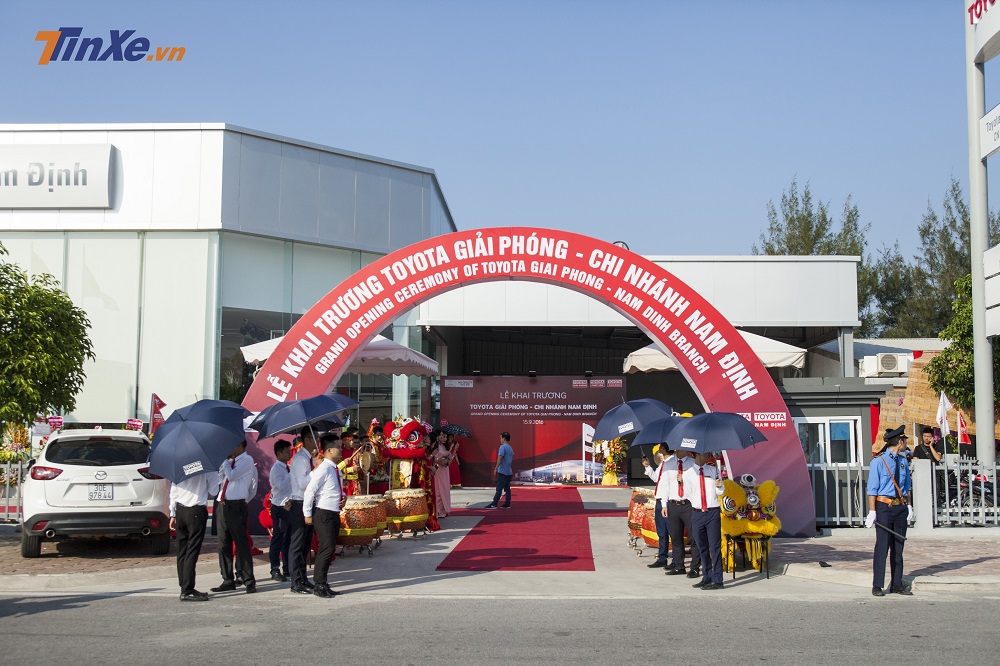 Toyota Việt Nam chính thức khai trương đại lý thứ 52 trên cả nước