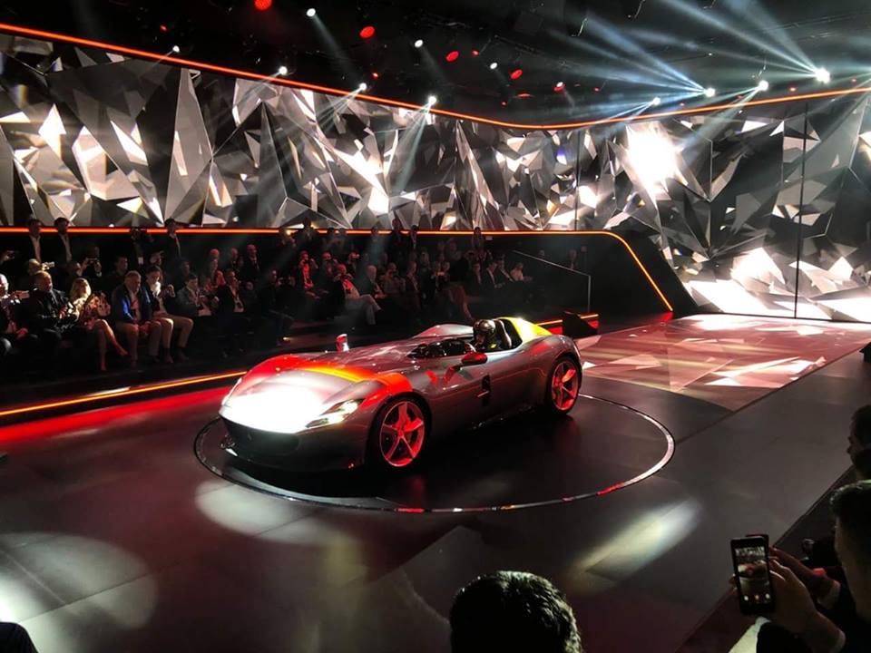 Chưa rõ thông số động cơ của Ferrari Monza SP1 và SP2