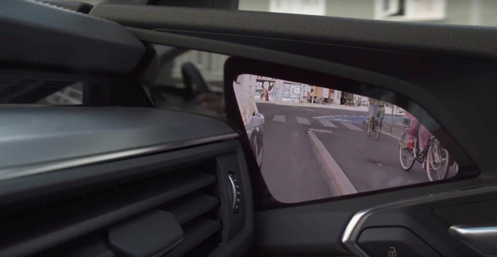 Đánh giá nhanh SUV điện Audi e-tron: hiện đại nhưng không “hại điện”