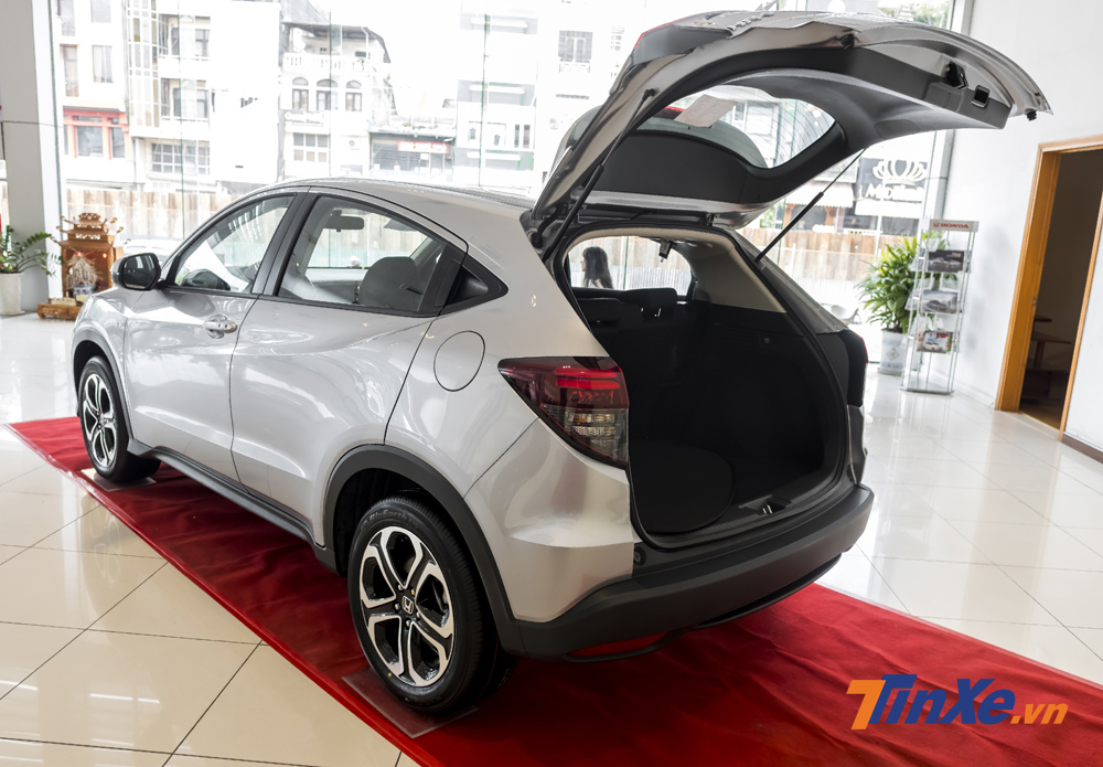 Lên sàn 786 triệu, lợi thế nào cho Honda HR-V khi đấu cùng Ford EcoSport?