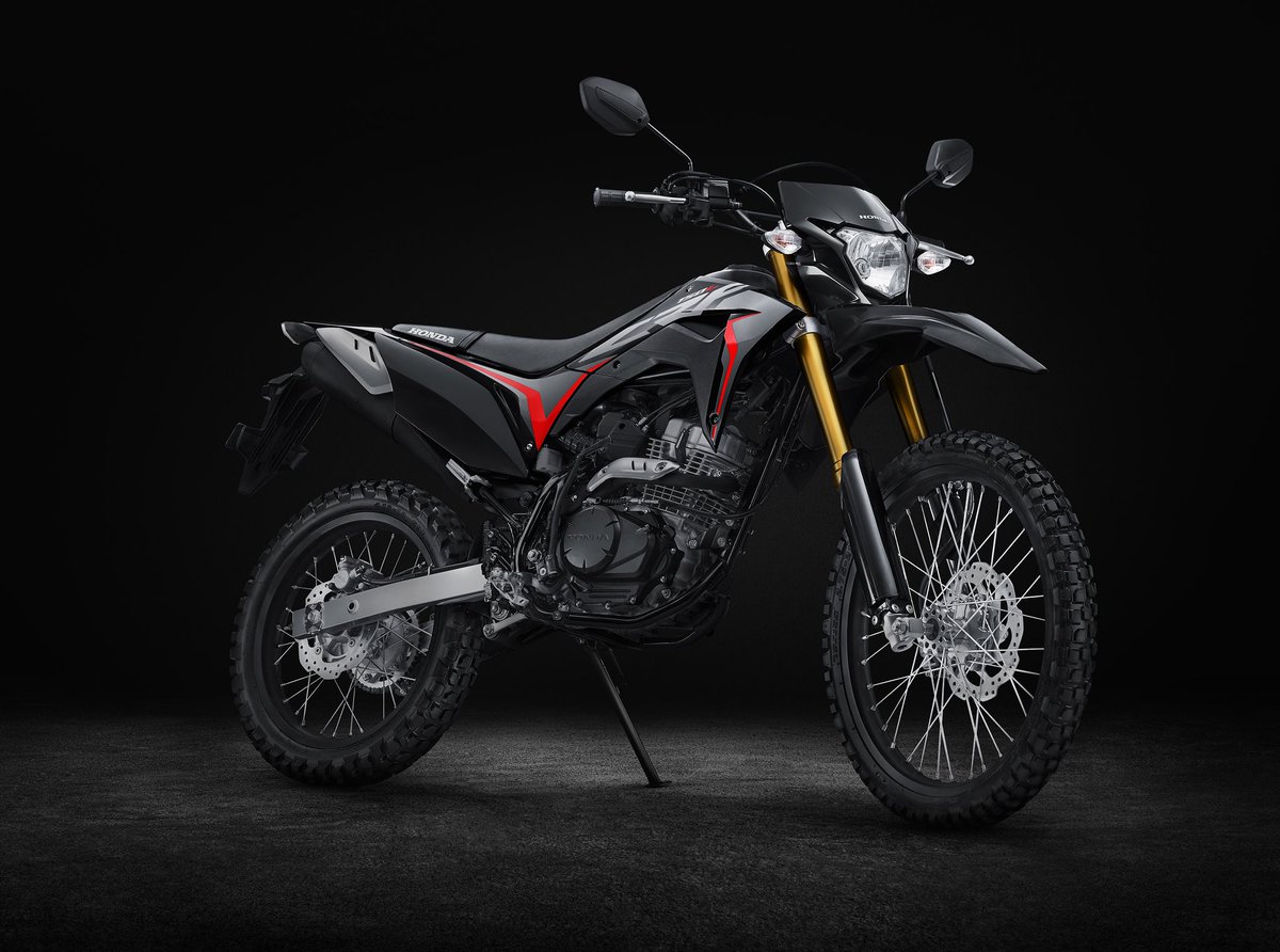 Honda CRF150L 2018 phiên bản màu đen