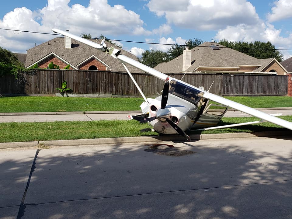 May mắn là không có ai bị thương nguy hiểm tới tính mạng sau vụ tai nạn này