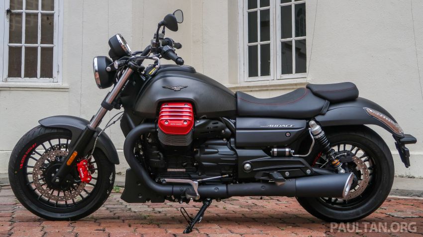 Moto Guzzi Audace Carbon 2018 là phiên bản đặc biệt với một số chi tiết bằng sợi carbon Moto Guzzi Audace Carbon 2018 là phiên bản đặc biệt với một số chi tiết bằng sợi carbon