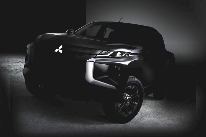 Mitsubishi Triton 2019 bất ngờ “lộ ảnh không che”