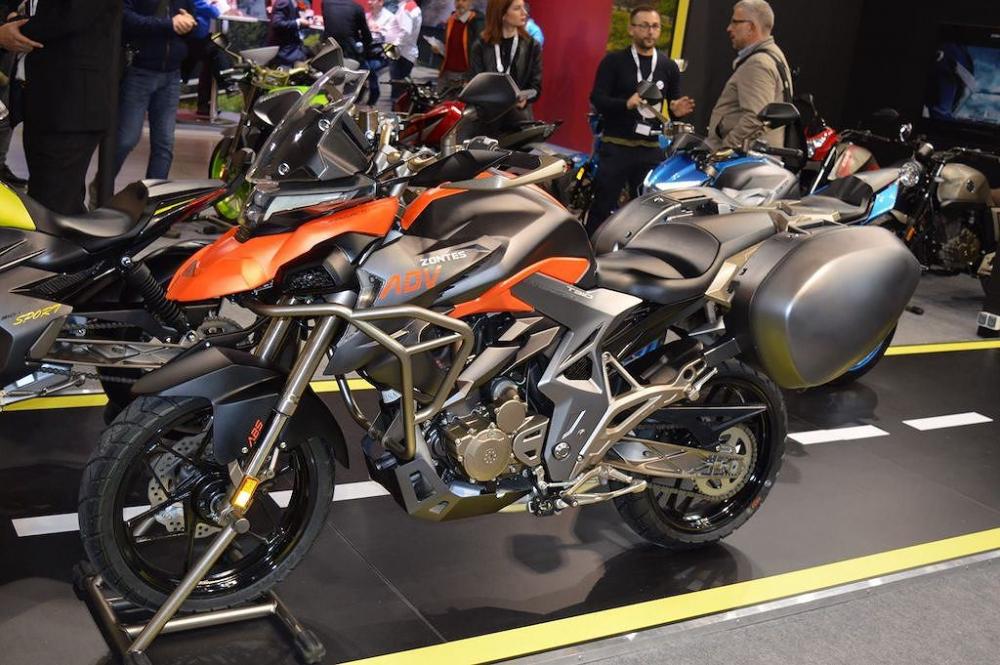 Zontes T310 được trang bị khá xịn