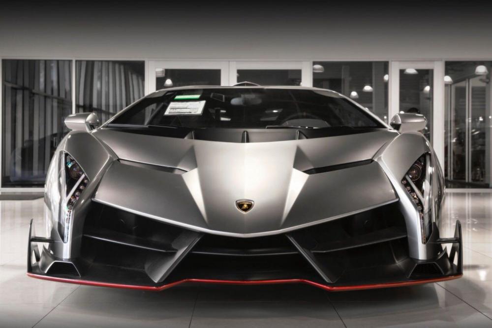 Siêu phẩm Lamborghini Veneno Coupe được rao bán với mức giá 221 tỷ đồng