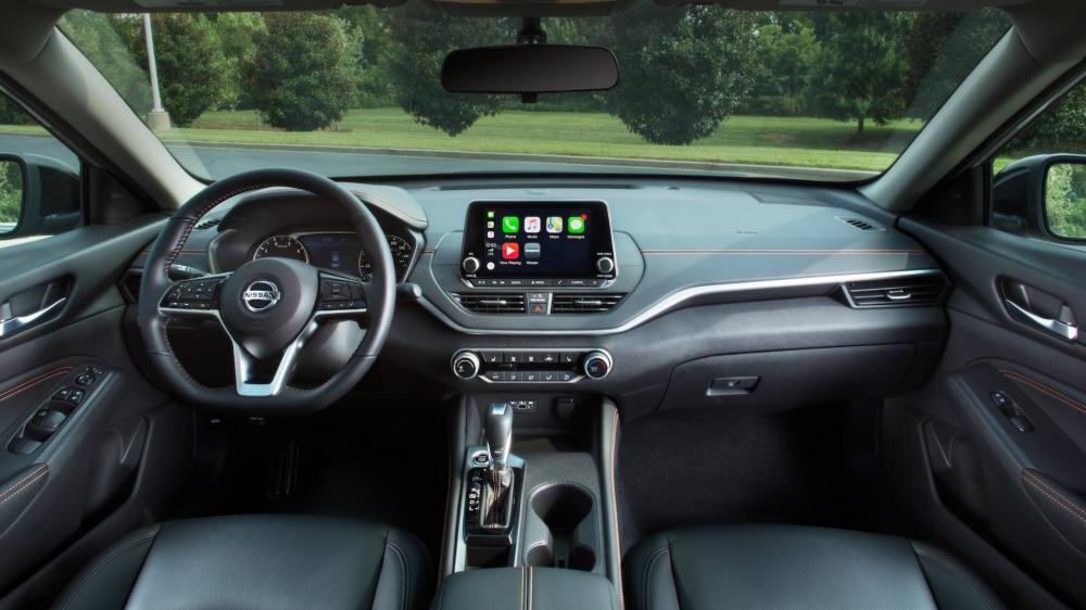 Nội thất bên trong Nissan Altima 2019