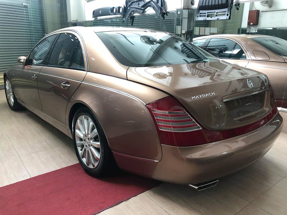 Sau nhiều năm được cho Bắc tiến, chiếc xe siêu sang Maybach 57S màu đồng độc nhất Việt Nam đã được ông chủ công ty nhập khẩu siêu xe quận 5 mua lại
