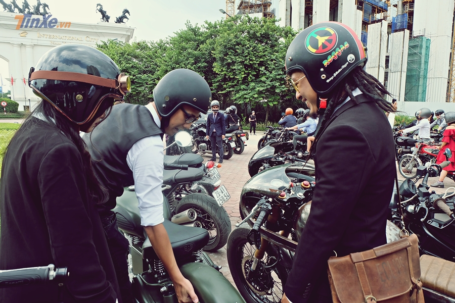 Ducati Scrambler độ Cafe Racer cực chất của một quý ông