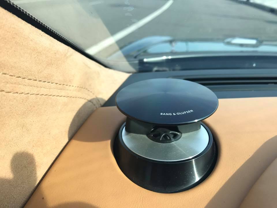 Hệ thống loa công suất 1.000w của hãng Bang & Olufsen