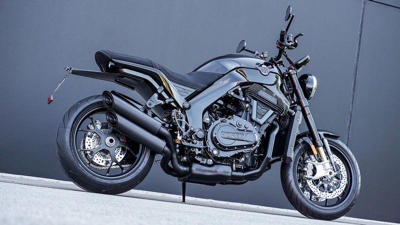 Động cơ của xe là loại 6 xylanh, dung tích 1.218cc Động cơ của xe là loại 6 xylanh, dung tích 1.218cc