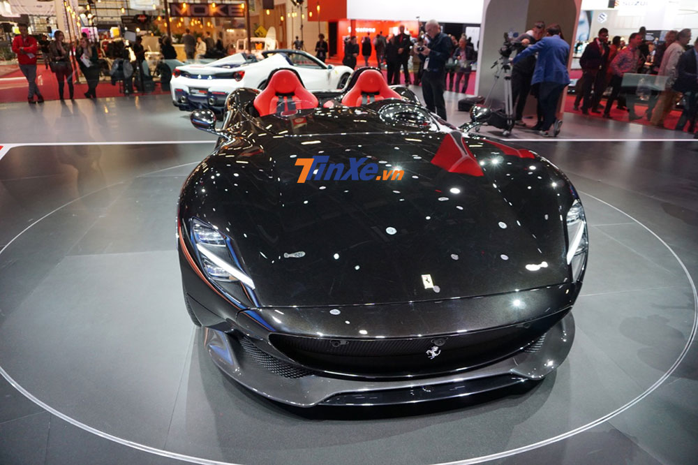 Ferrari Monza sử dụng động cơ mạnh nhất từ trước đến nay của Ferrari