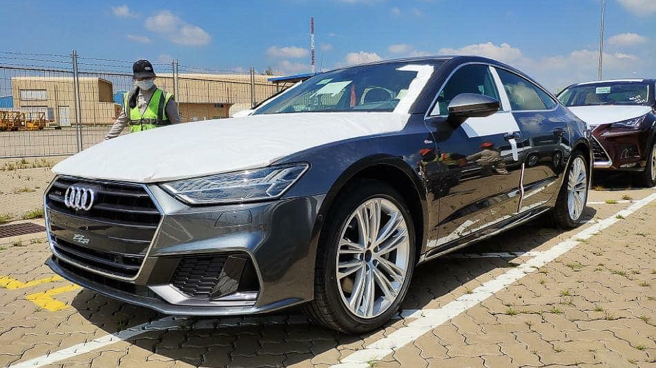 “Hàng hiệu” Audi A7 Sportback 2018 bất ngờ cập cảng Việt Nam