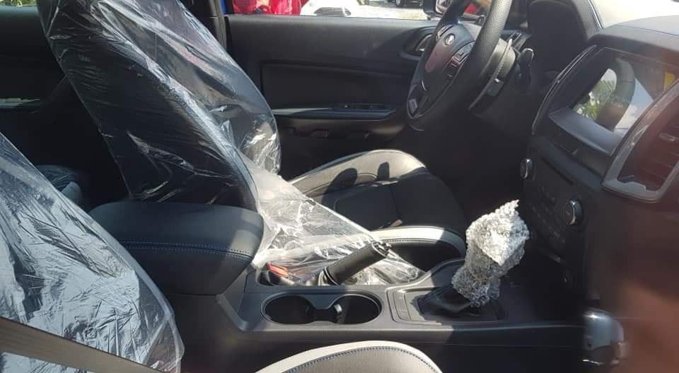 Nội thất bên trong Ford Ranger Raptor 2018 Nội thất bên trong Ford Ranger Raptor 2018