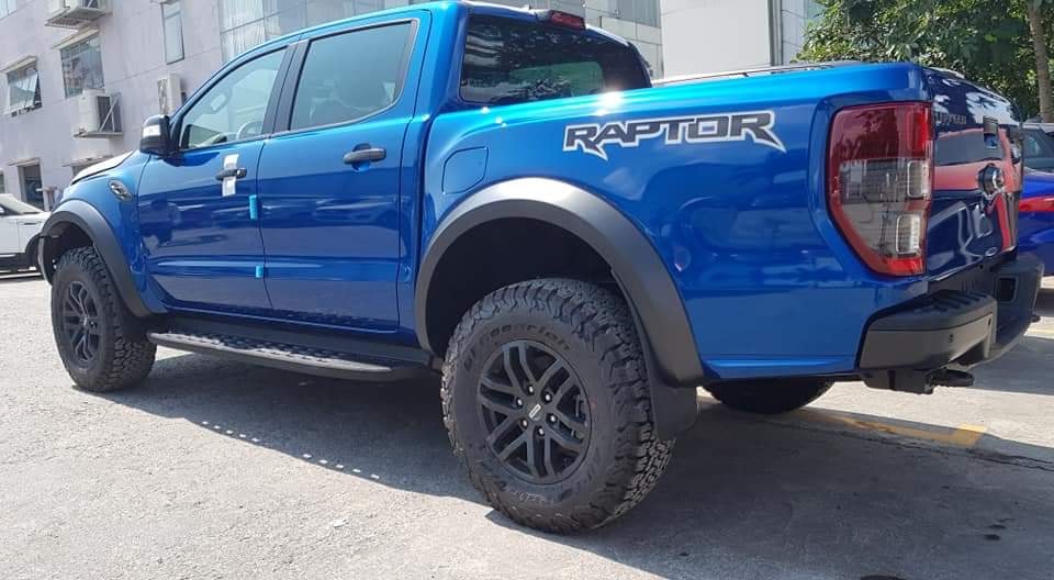 Ford Ranger Raptor 2018 có kích thước lớn hơn Ranger thường Ford Ranger Raptor 2018 có kích thước lớn hơn Ranger thường