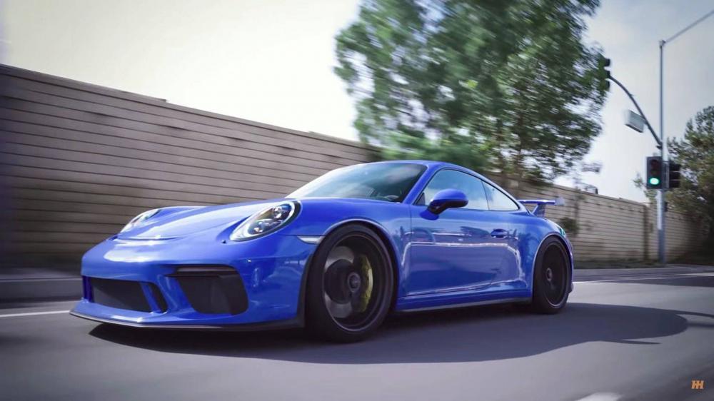 Porsche 911 GT3 màu xanh dương