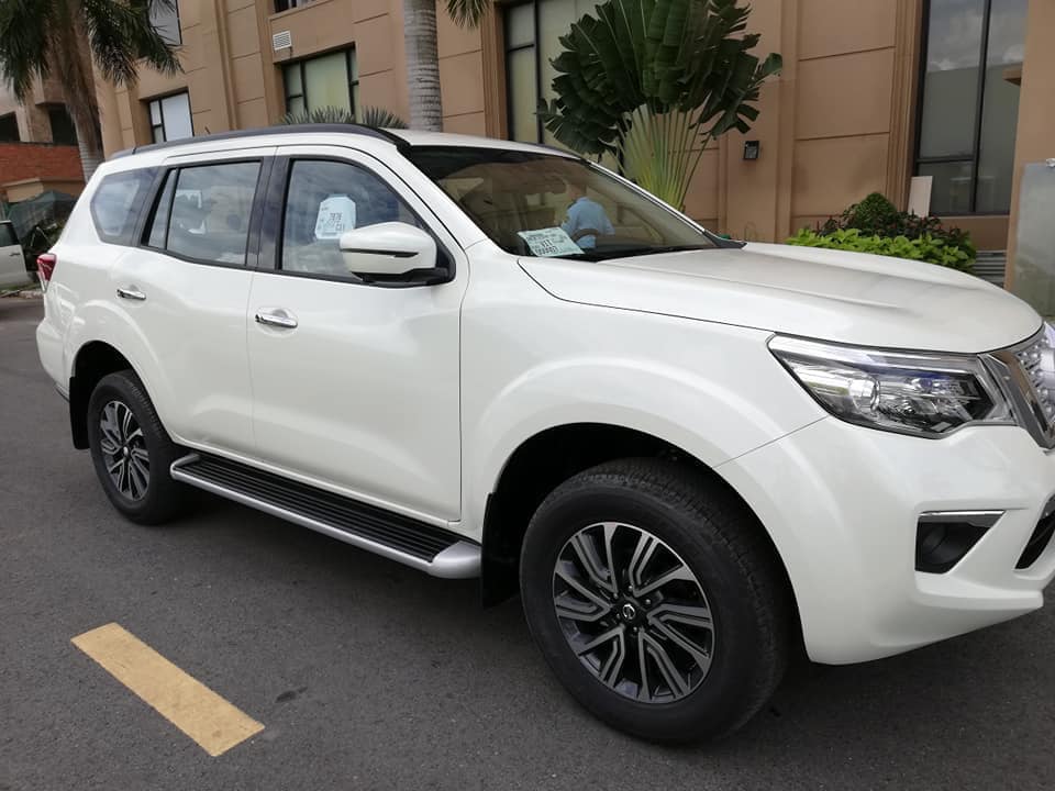 Chiếc Nissan Terra 2018 này nhiều khả năng sử dụng động cơ xăng và hộp số tự động Chiếc Nissan Terra 2018 này nhiều khả năng sử dụng động cơ xăng và hộp số tự động