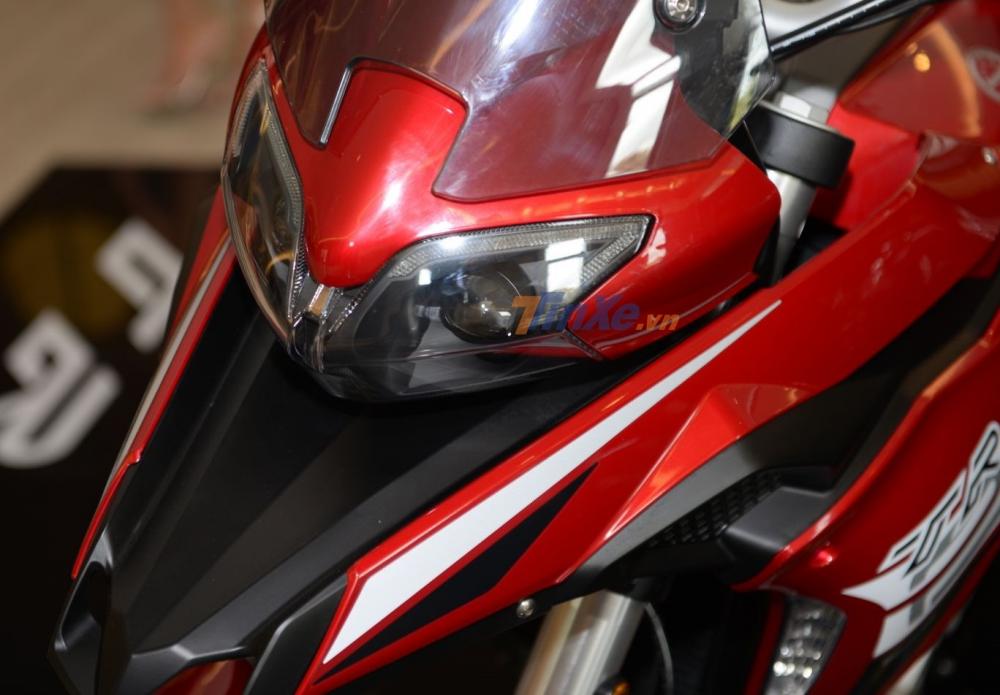 Benelli TRK 251 ra mắt tại Bali