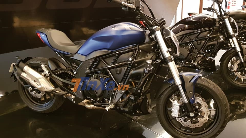 Benelli 502C ra mắt tại Bali