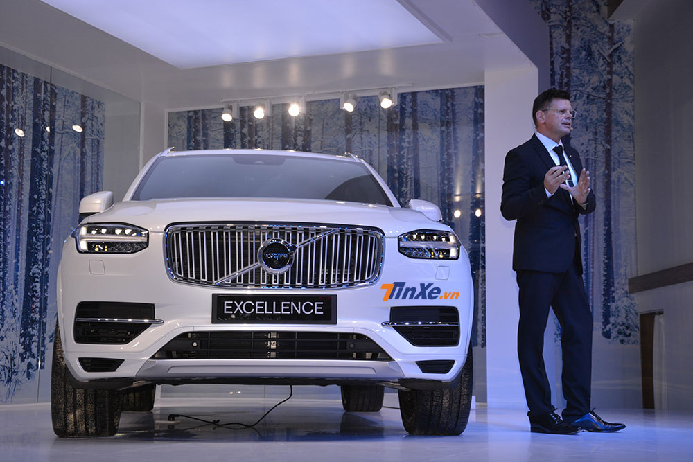 Volvo XC90 Excellence dùng hệ thống động cơ hybrid mạnh mẽ