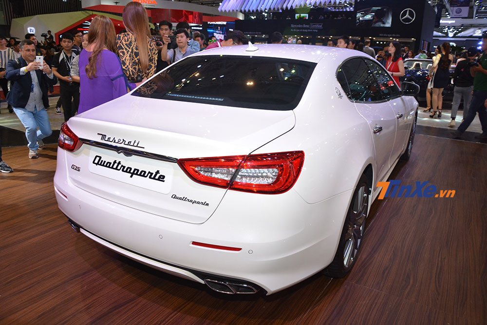 Maserati Quattroporte GTS 2018 dùng động cơ V8 của Ferrari