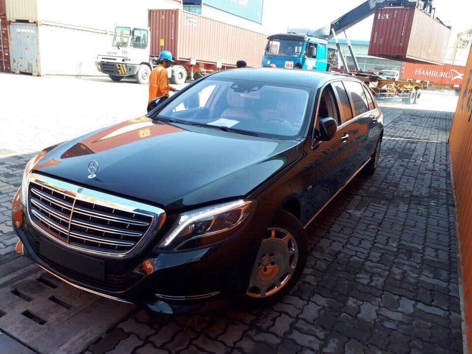 Siêu phẩm Mercedes-Maybach Pullman thứ 2 về Việt Nam đã khẳng định độ chịu chơi giới nhà giàu Việt càng tăng
