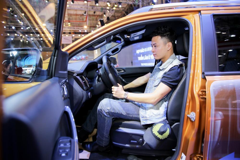 Xe bán tải như Ford Ranger là dòng xe yêu thích từ lâu của Hồng Đăng Xe bán tải như Ford Ranger là dòng xe yêu thích từ lâu của Hồng Đăng