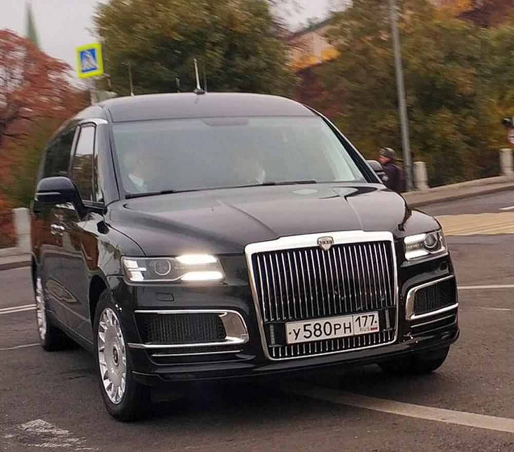 Aurus Arsenal được trang bị lưới tản nhiệt cỡ lớn