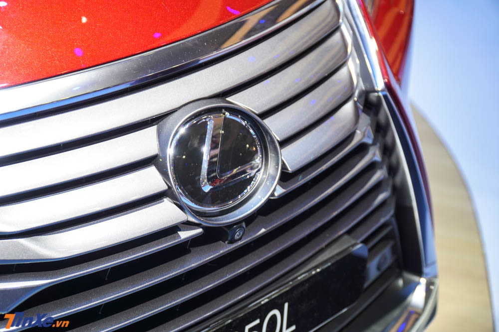 Lexus RX350L 2018 vẫn được trang bị động cơ V6, dung tích 3.5 lít Lexus RX350L 2018 vẫn được trang bị động cơ V6, dung tích 3.5 lít