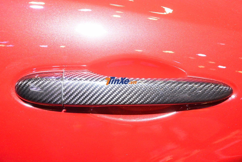 Các tay nắm cửa Các tay nắm cửa