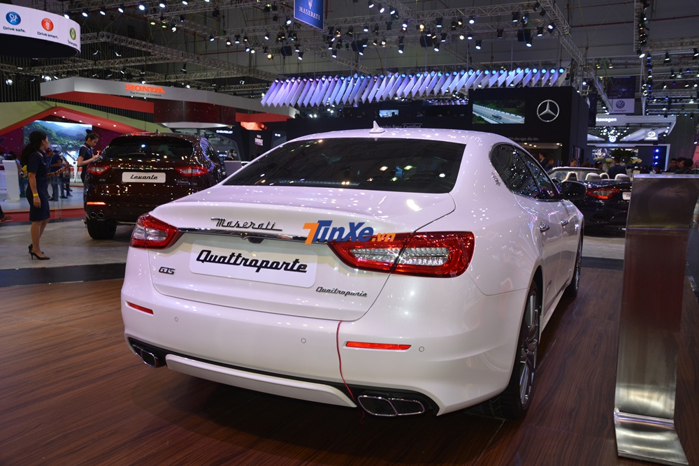 Maserati Quattroporte GTS 2018 có mặt tại triển lãm Ô tô Việt Nam 2018 thuộc phiên bản GranLusso sang trọng Maserati Quattroporte GTS 2018 có mặt tại triển lãm Ô tô Việt Nam 2018 thuộc phiên bản GranLusso sang trọng