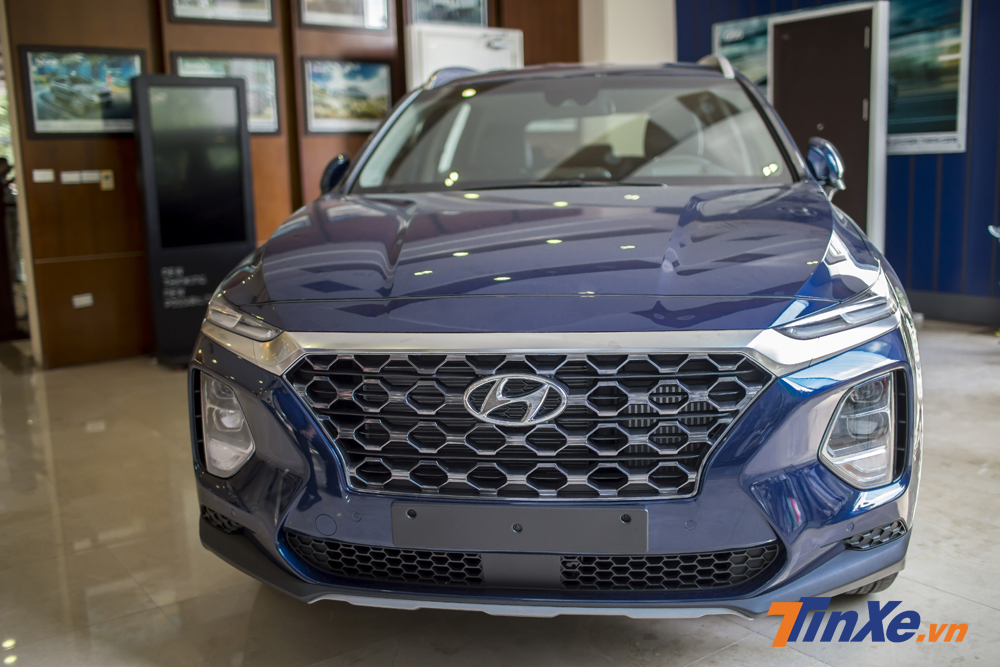Hyundai Santa Fe 2019 sẽ lên kệ với giá từ 1,1 tỷ đồng