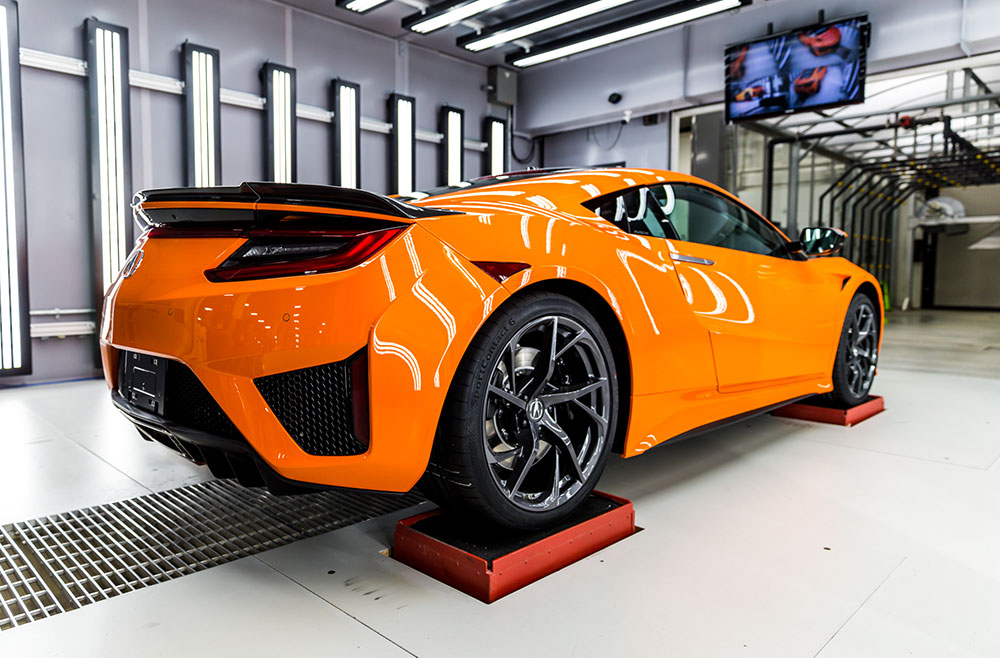 Siêu xe Acura NSX 2019 với màu sơn cam rực rỡ