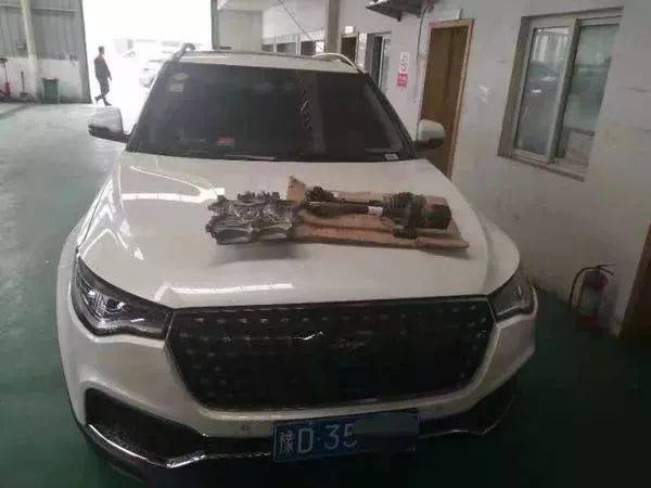 Chiếc Zotye T700 của ông Trương Chiếc Zotye T700 của ông Trương