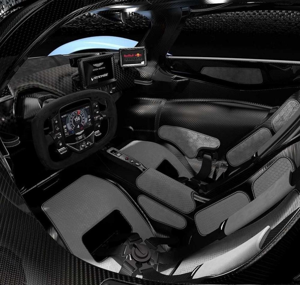 Nội thất như xe đua F1 của Aston Martin Valkyrie Nội thất như xe đua F1 của Aston Martin Valkyrie