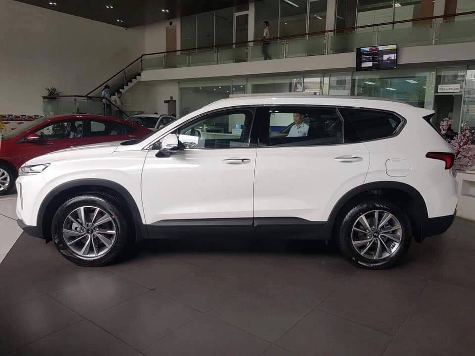 Lộ ảnh nội thất Hyundai Santa Fe 2019 bản lắp ráp tại Việt Nam