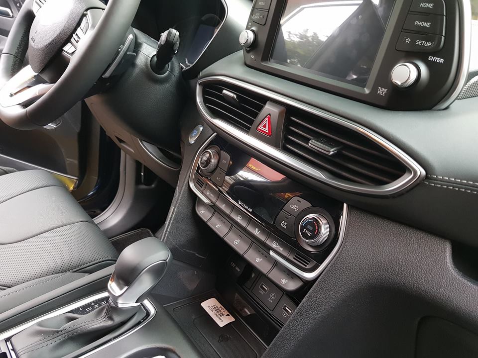 Lộ ảnh nội thất Hyundai Santa Fe 2019 bản lắp ráp tại Việt Nam