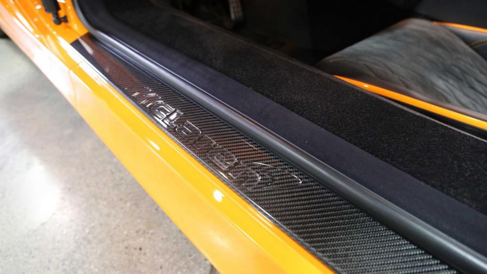 Bệ cửa bằng sợi carbon Bệ cửa bằng sợi carbon