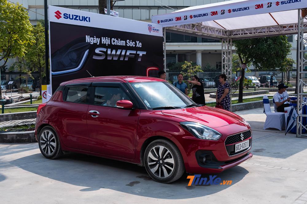 Suzuki Swift 2018 bất ngờ xuất hiện tại Hà Nội Suzuki Swift 2018 bất ngờ xuất hiện tại Hà Nội