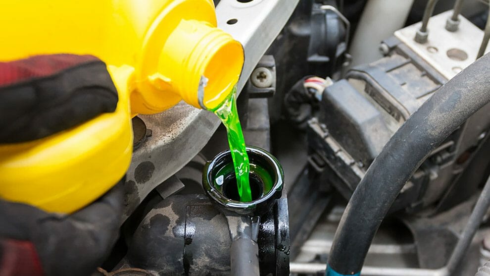 Một số mốc bảo dưỡng định kỳ người sử dụng ô tô nhất định phải biết Một số mốc bảo dưỡng định kỳ người sử dụng ô tô nhất định phải biết