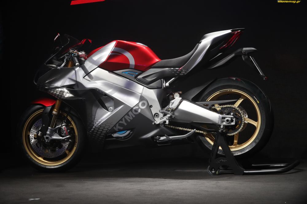 Chiếc SuperNEX với ngoại hình được thiết kế cực ngầu cùng một loạt trang bị hàng hiệu