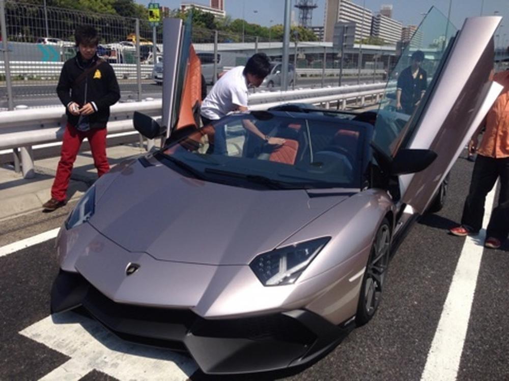 Lamborghini Aventador LP720-4 50 Anniversario Roadster 