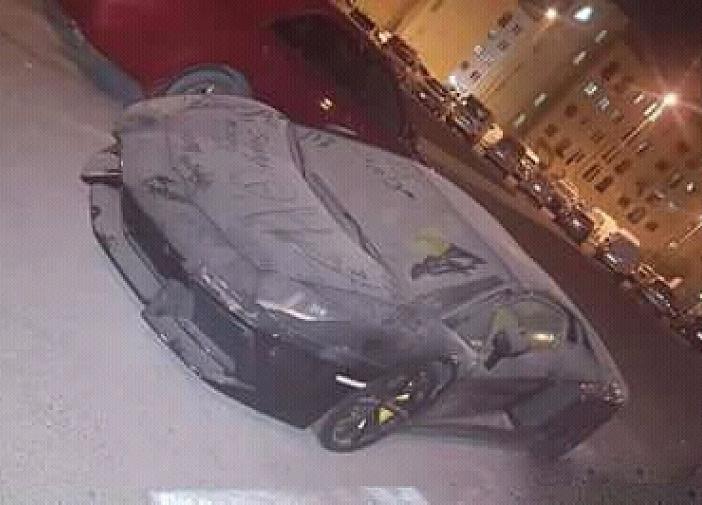 Nhiều người cảm thấy tiếc cho số phận của chiếc siêu xe như Lamborghini Aventador Nhiều người cảm thấy tiếc cho số phận của chiếc siêu xe như Lamborghini Aventador