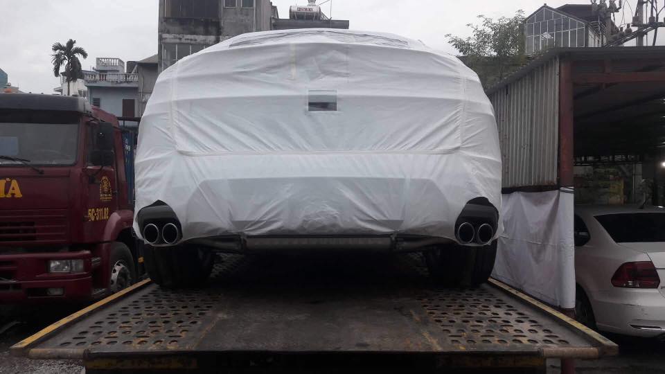 Lamborghini Urus hứa hẹn sẽ tạo nên chấn động và cơn sốt chơi xe trong năm nay Lamborghini Urus hứa hẹn sẽ tạo nên chấn động và cơn sốt chơi xe trong năm nay