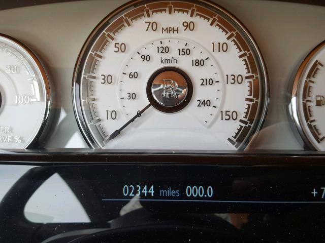 Chiếc xe siêu sang mui trần này đã lăn bánh 3.772 km Chiếc xe siêu sang mui trần này đã lăn bánh 3.772 km